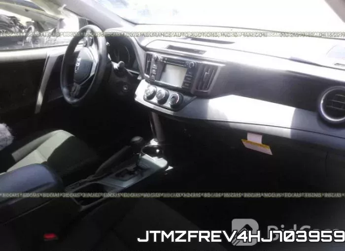 JTMZFREV4HJ703959 фото 6