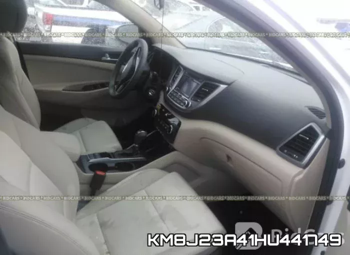 KM8J23A41HU441749 фото 6