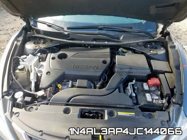 1N4AL3AP4JC144066 фото 8
