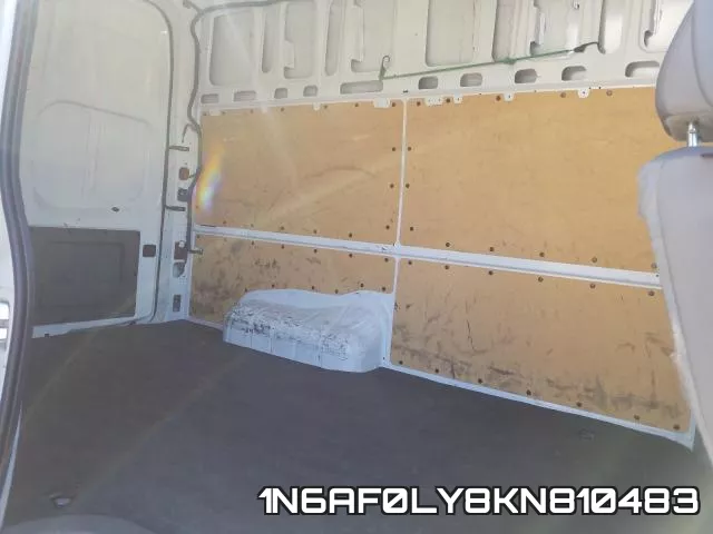 1N6AF0LY8KN810483 фото 7