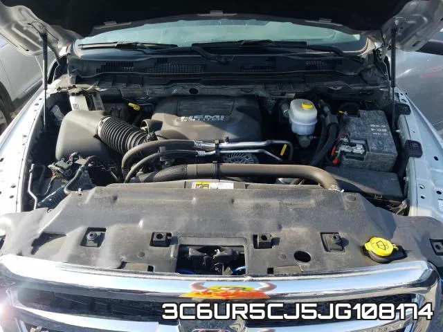 3C6UR5CJ5JG108174 фото 8