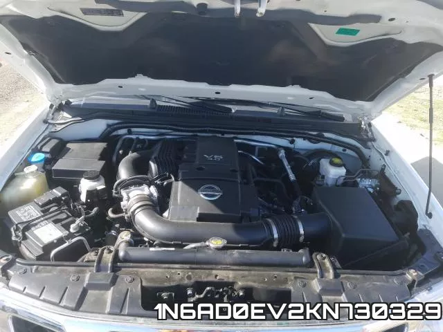 1N6AD0EV2KN730329 фото 8