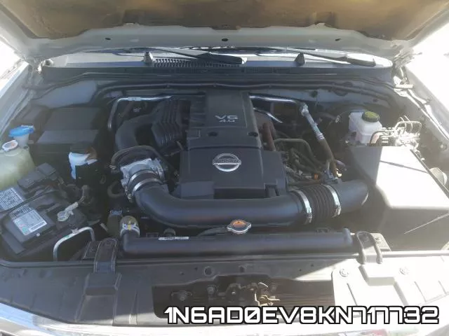 1N6AD0EV8KN717732 фото 8