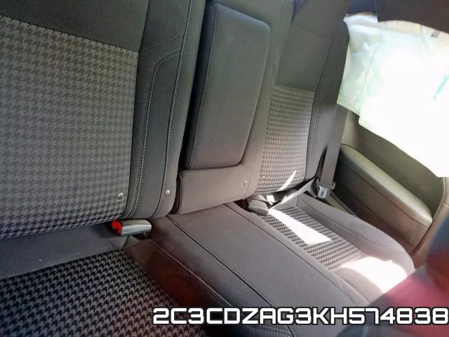 2C3CDZAG3KH574838 фото 7