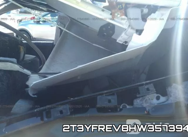 2T3YFREV8HW357394 фото 9