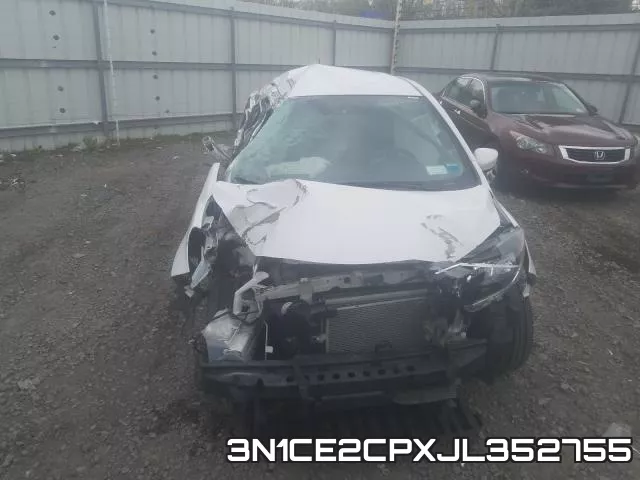 3N1CE2CPXJL352755 фото 10