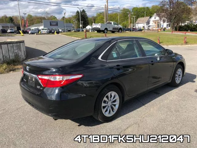 4T1BD1FK5HU212047 фото 6