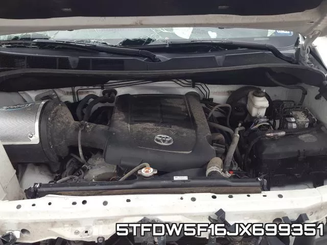 5TFDW5F16JX699351 фото 8