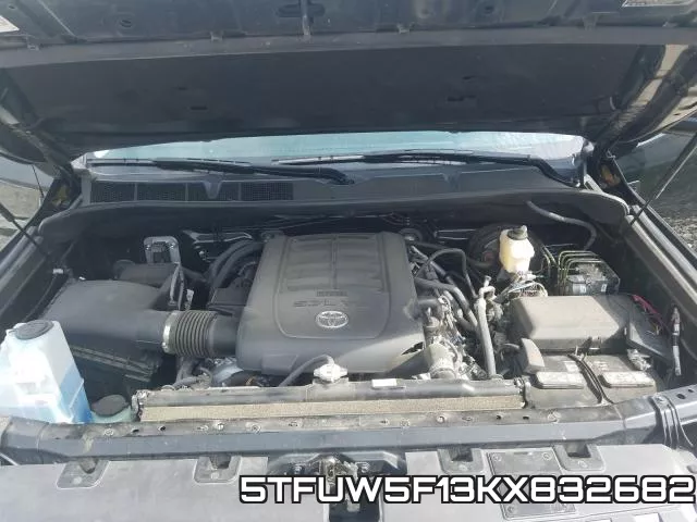 5TFUW5F13KX832682 фото 5