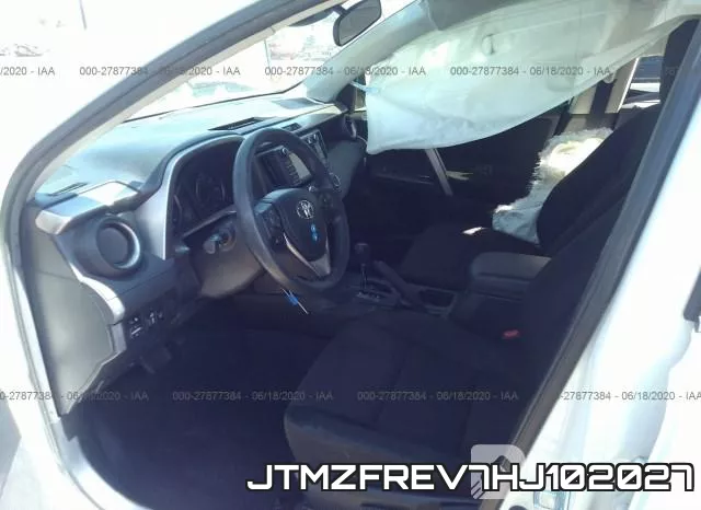 JTMZFREV7HJ102027 фото 6