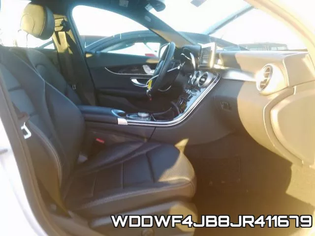 WDDWF4JB8JR411679 фото 6