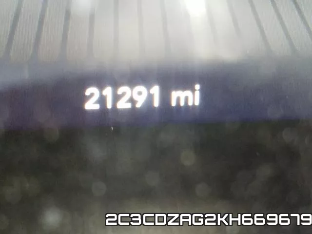 2C3CDZAG2KH669679 фото 9