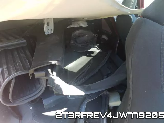 2T3RFREV4JW779205 фото 7