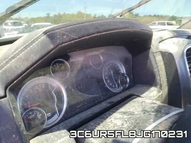 3C6UR5FL8JG170231 фото 9