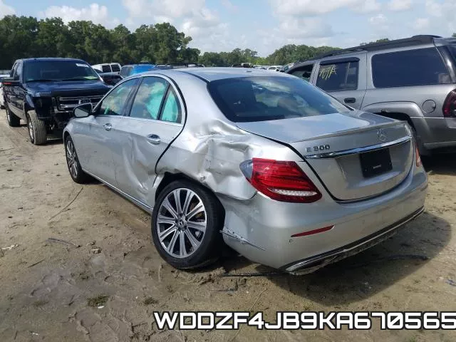 WDDZF4JB9KA670565 фото 4