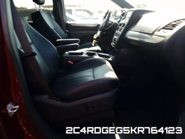 2C4RDGEG5KR764123 фото 6