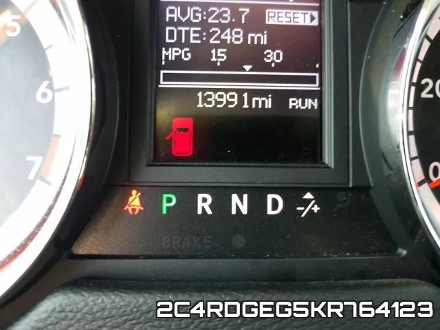 2C4RDGEG5KR764123 фото 9
