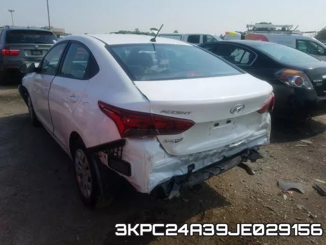 3KPC24A39JE029156 фото 4