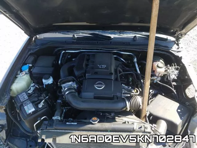1N6AD0EV5KN702847 фото 8
