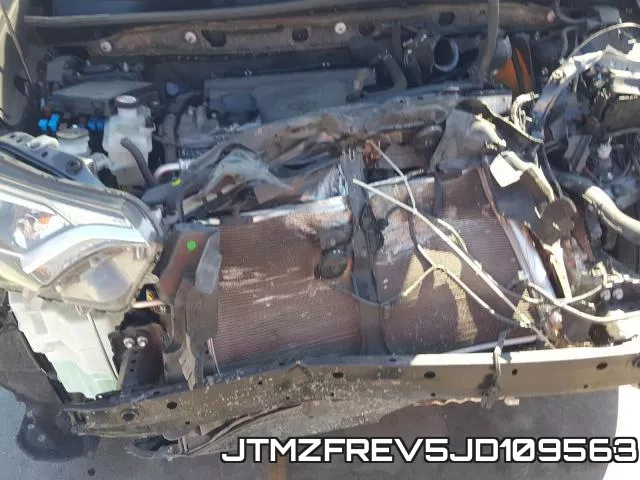 JTMZFREV5JD109563 фото 8