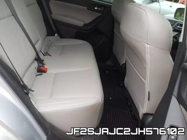 JF2SJAJC2JH576102 фото 7