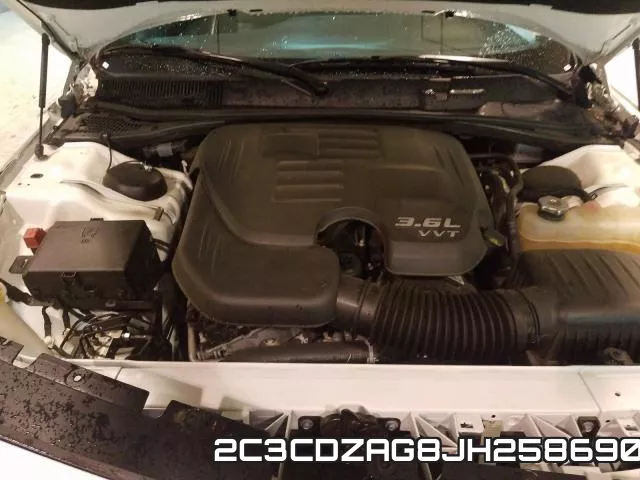 2C3CDZAG8JH258690 фото 8