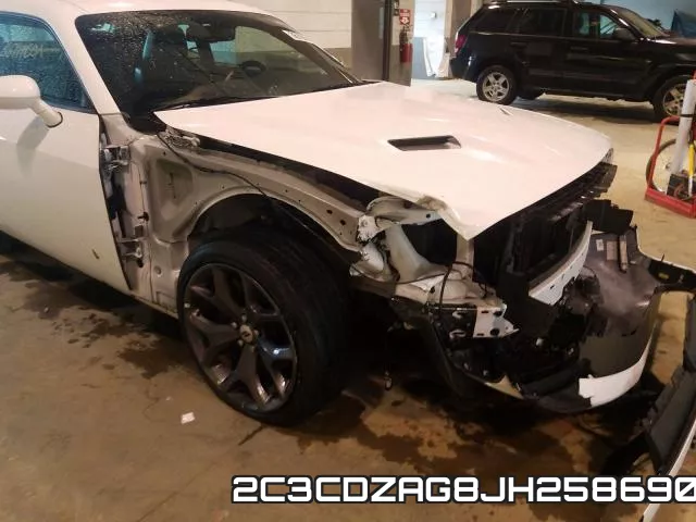 2C3CDZAG8JH258690 фото 10