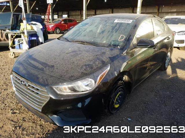 3KPC24A60LE092563 фото 3