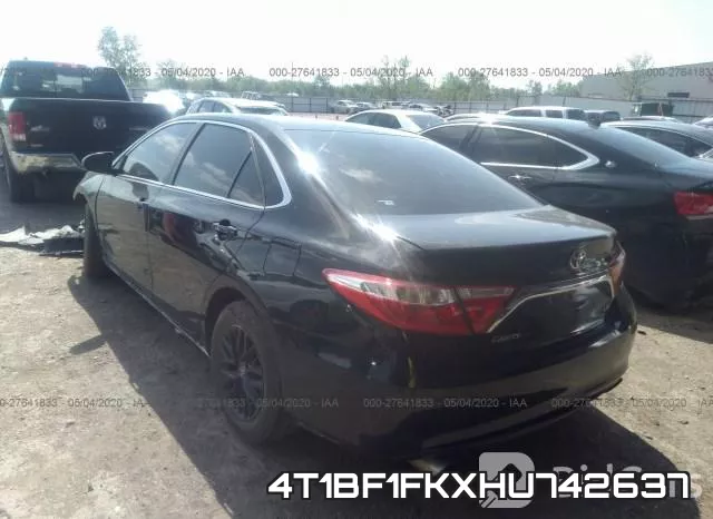 4T1BF1FKXHU742637 фото 4