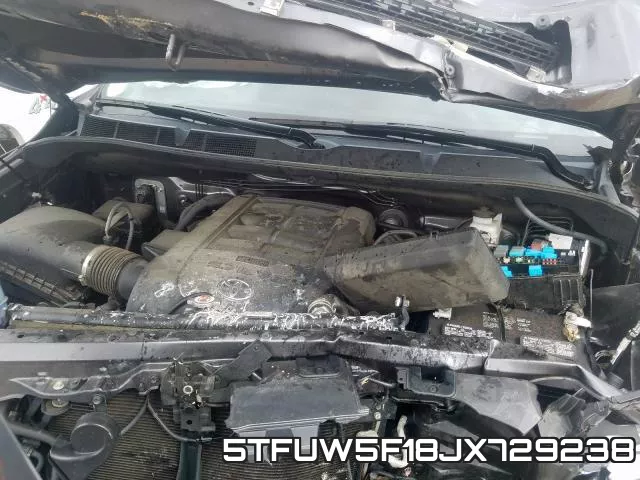 5TFUW5F18JX729238 фото 8