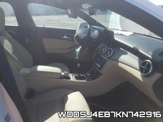WDDSJ4EB7KN742916 фото 6