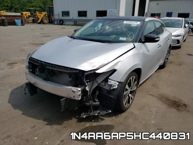 1N4AA6AP5HC440831 фото 3