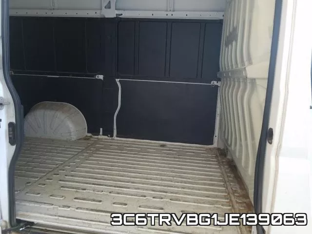3C6TRVBG1JE139063 фото 7