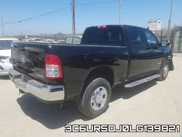 3C6UR5DJ0LG139821 фото 5