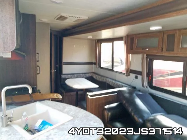 4YDT32023JS371514 фото 9