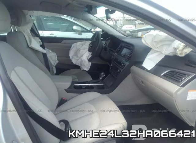 KMHE24L32HA066421 фото 6
