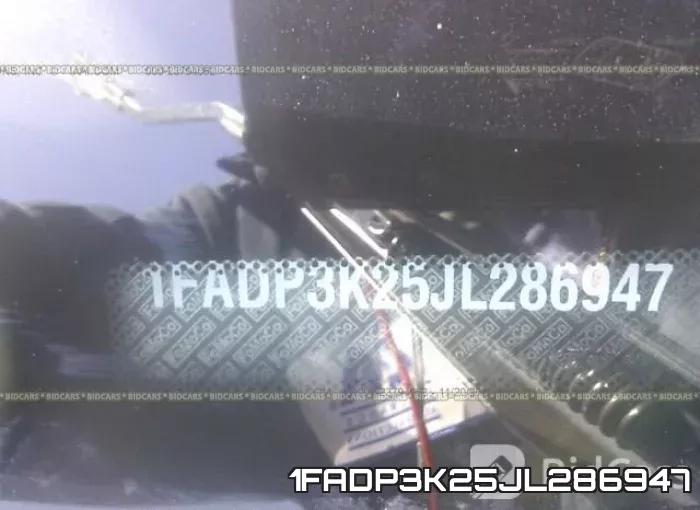 1FADP3K25JL286947 фото 10