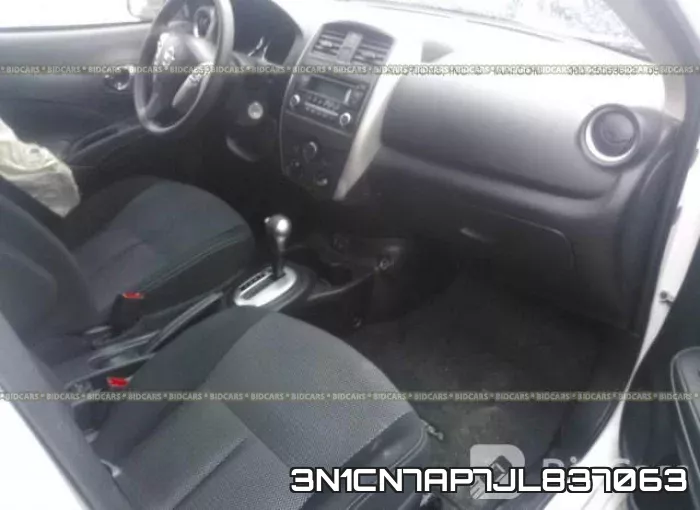 3N1CN7AP7JL837063 фото 6