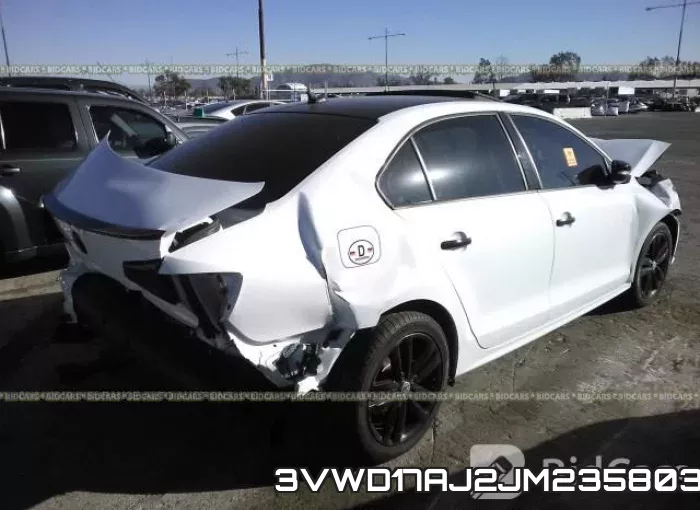 3VWD17AJ2JM235803 фото 5