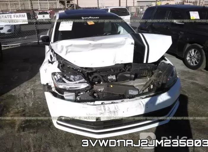 3VWD17AJ2JM235803 фото 7