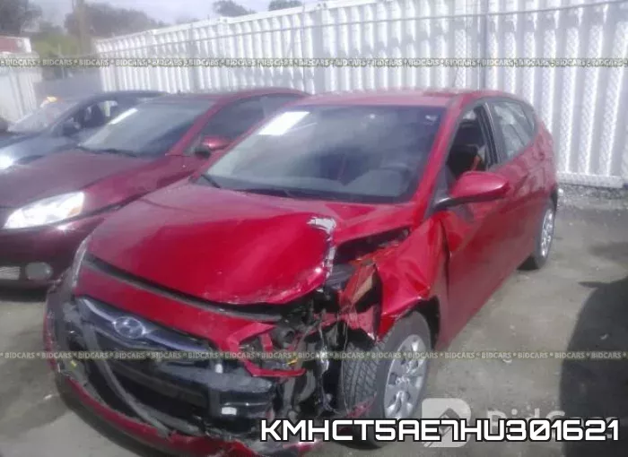 KMHCT5AE7HU301621 фото 3