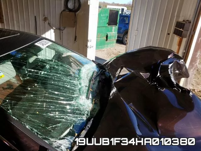19UUB1F34HA010380 фото 10