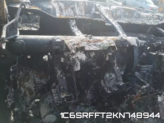 1C6SRFFT2KN748944 фото 9