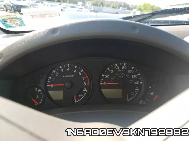 1N6AD0EV3KN732882 фото 9