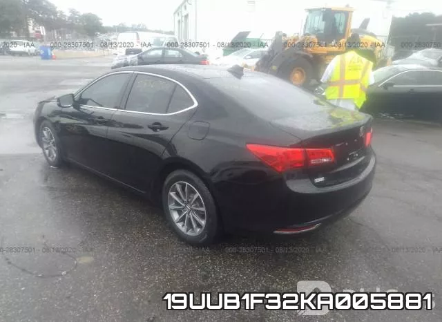 19UUB1F32KA005881 фото 4