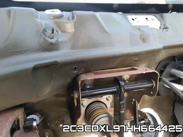 2C3CDXL97HH664425 фото 9