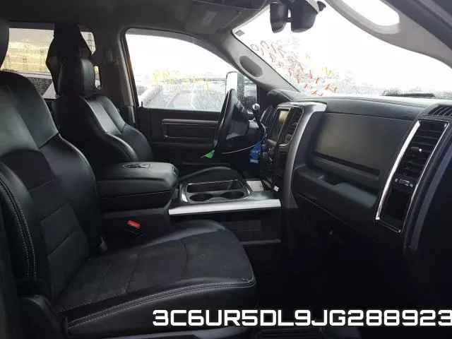 3C6UR5DL9JG288923 фото 6