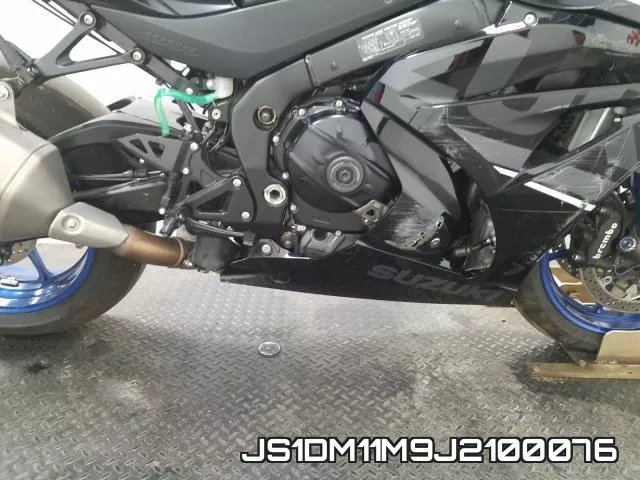 JS1DM11M9J2100076 фото 10