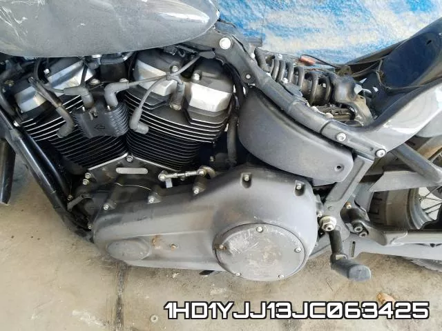 1HD1YJJ13JC063425 фото 8