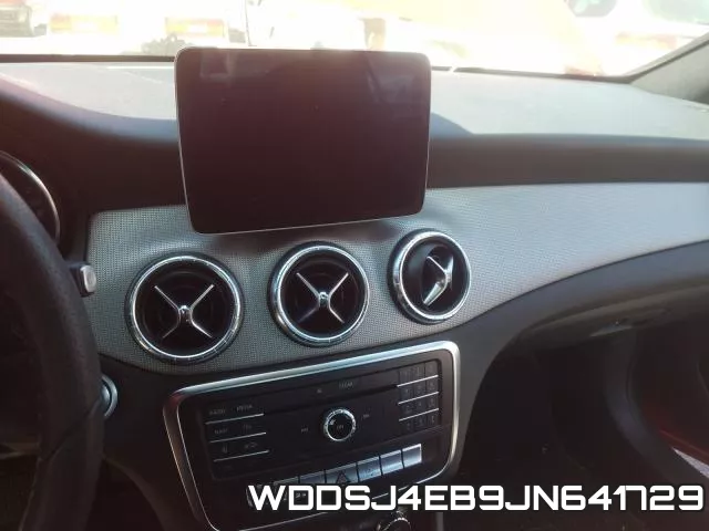 WDDSJ4EB9JN641729 фото 10